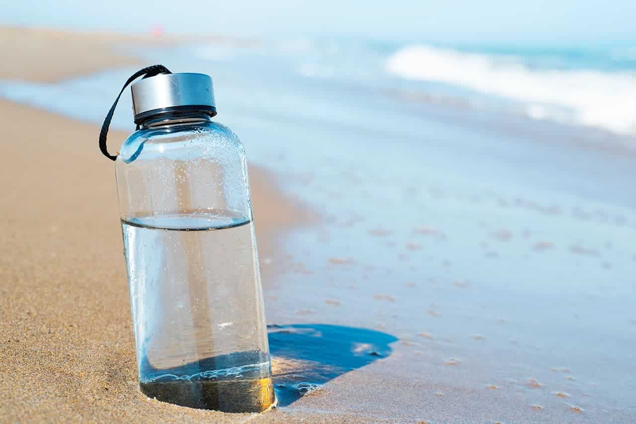 Efficient hotel bottle washing by Aquatech-BM for a sparkling and hygienic guest experience while being eco-conscious and anti-plastic in hotel operations