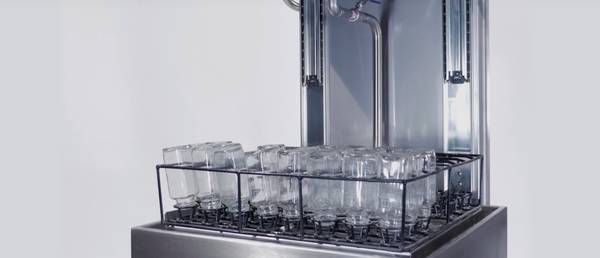 Juice bottle container sterilizing machine