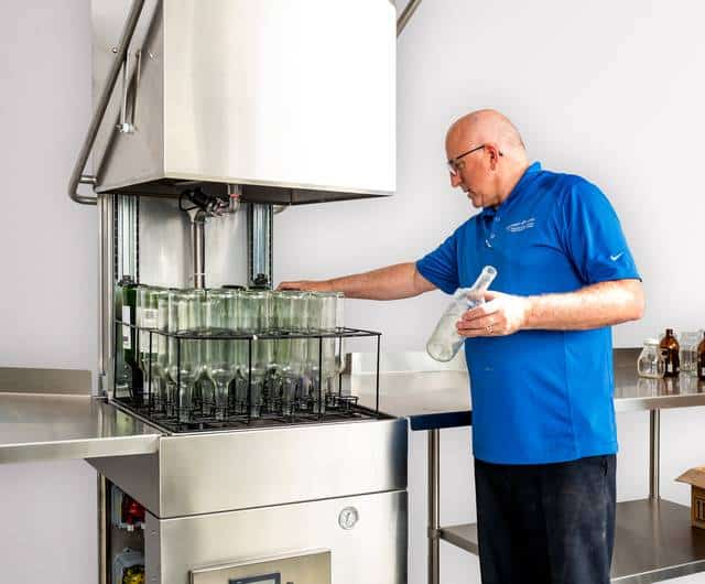 lave-bouteille vin verre