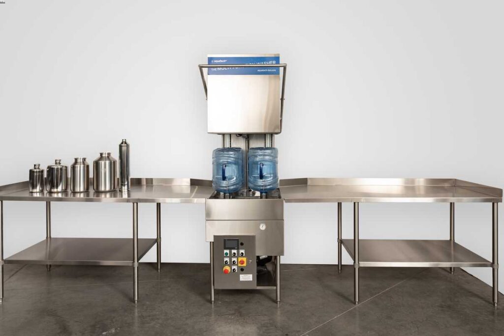 water container cleaner machine washing station