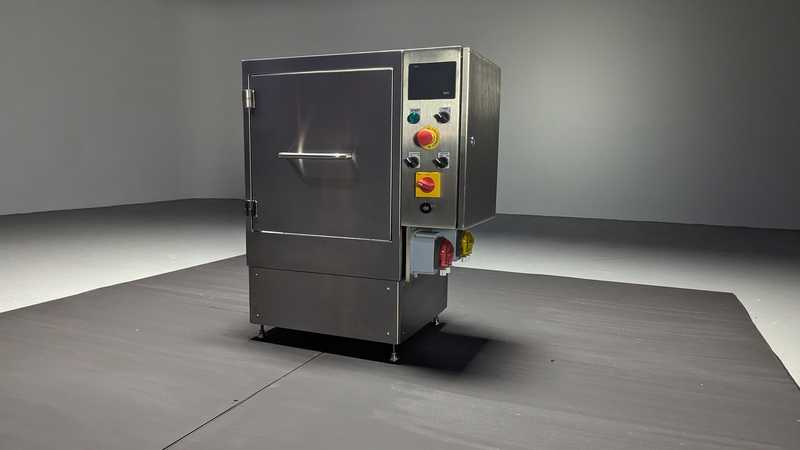 Bottle sterilizer machine in light to show to hotels owner the aquatech bm bottle sterilizing solutions